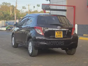 Toyota Vitz 2013