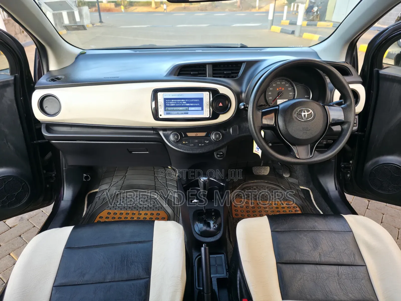 Toyota Vitz 2013