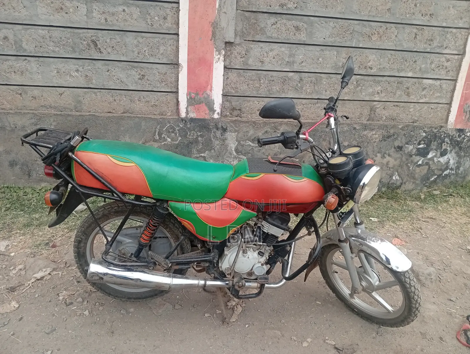 Bajaj Boxer 100 2023 Red