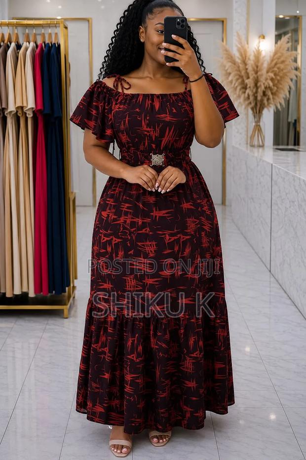 Ladies Clothes - thumbnail 16