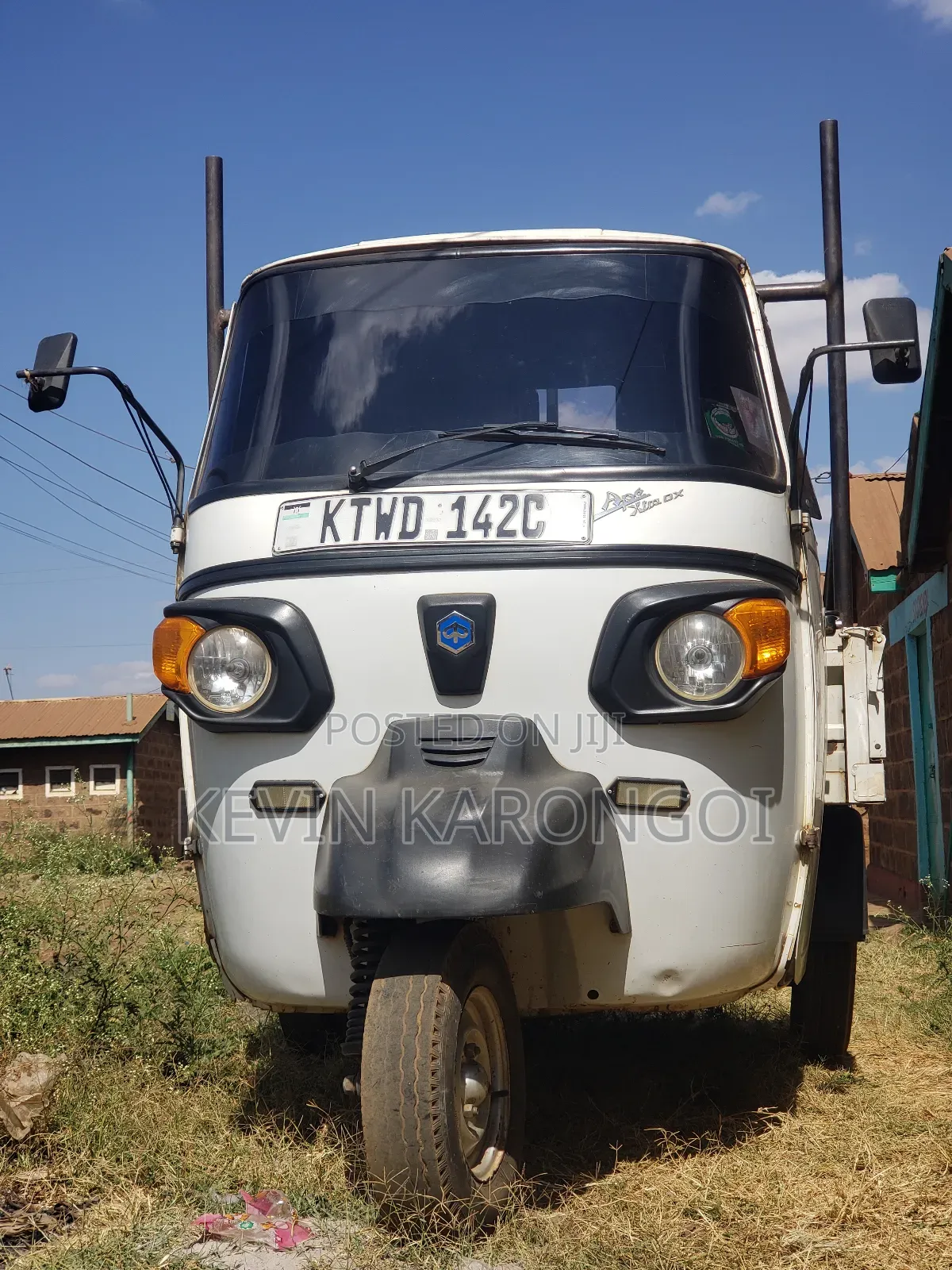 Piaggio Scooter 2023 White
