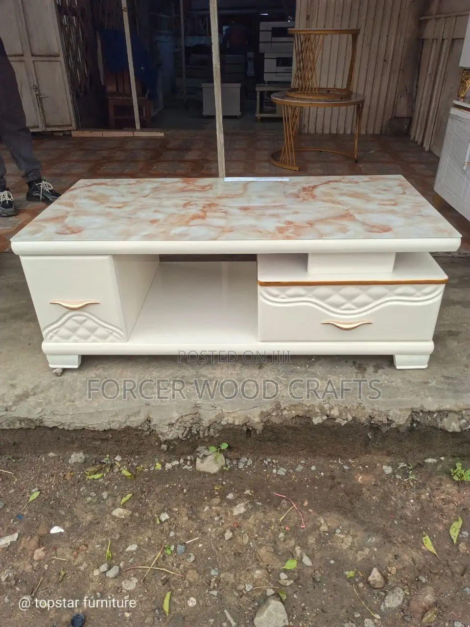 New Mordern Coffee Table