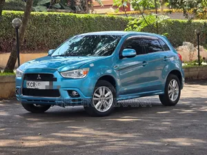 Mitsubishi RVR 2.0 2011 Blue