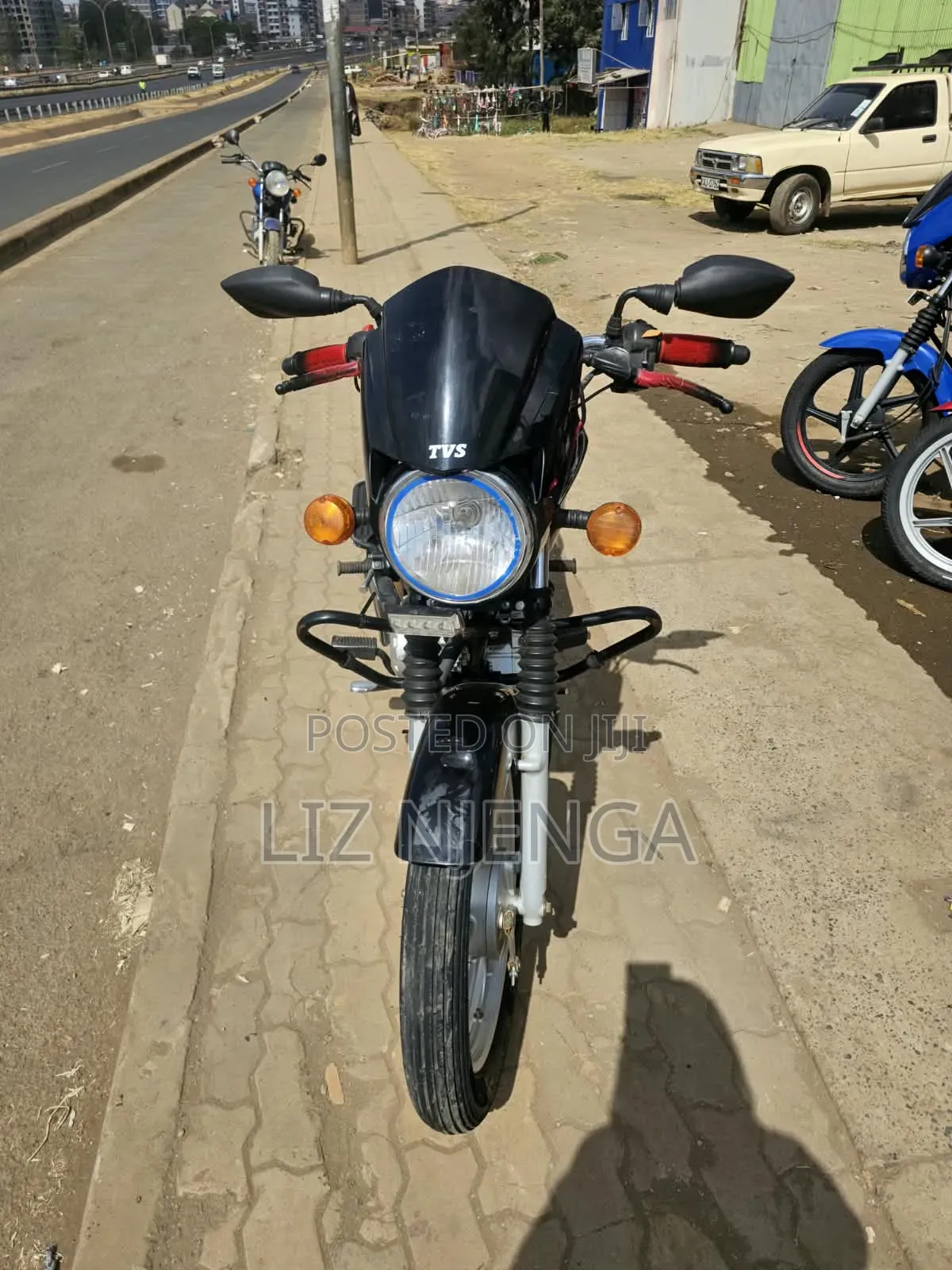 TVS HLX 125 2026 Black
