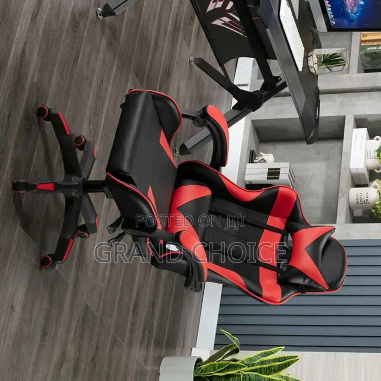 Black & Red Gaming Chair With Headrest