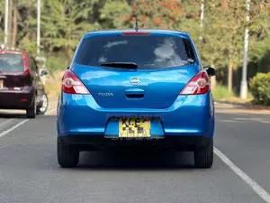 Nissan Tiida 2009 Blue