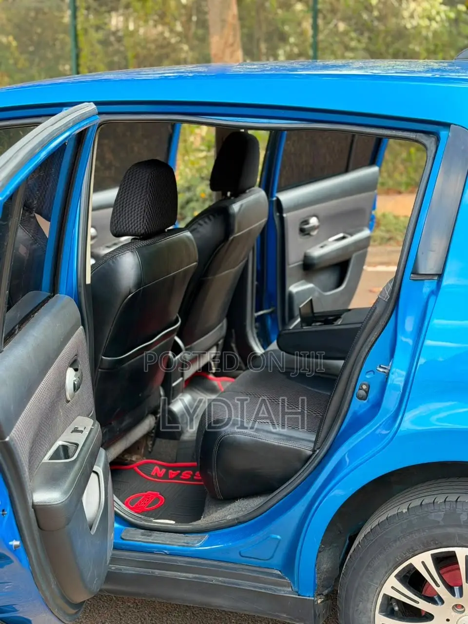 Nissan Tiida 2009 Blue