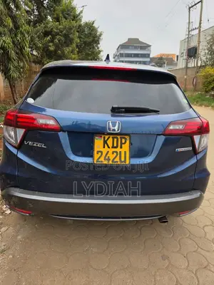 Honda Vezel 2016 Blue