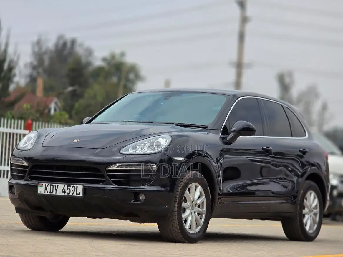 Porsche Cayenne 2014 Black