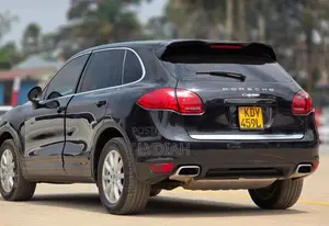 Porsche Cayenne 2014 Black