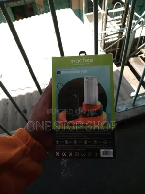 Machee Powerbank With Digital Battery Percentage LCD Screen,cables
