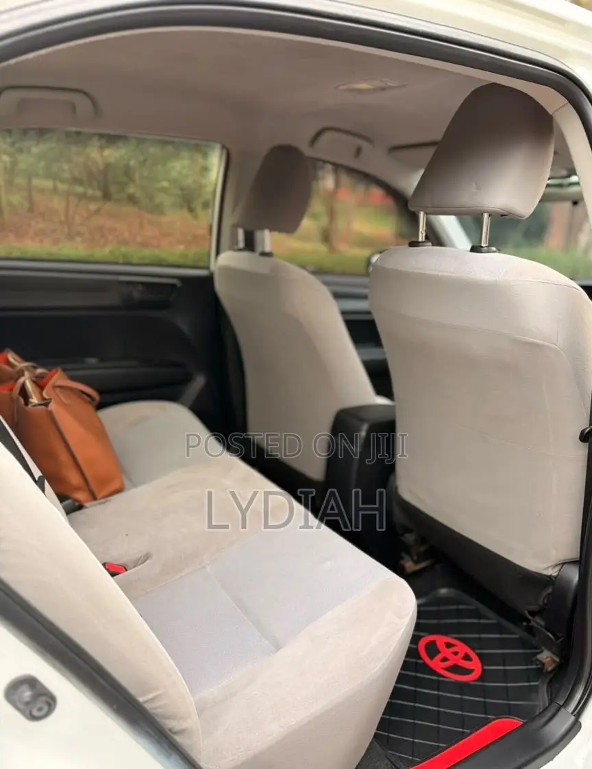 Toyota Axio 2014 White
