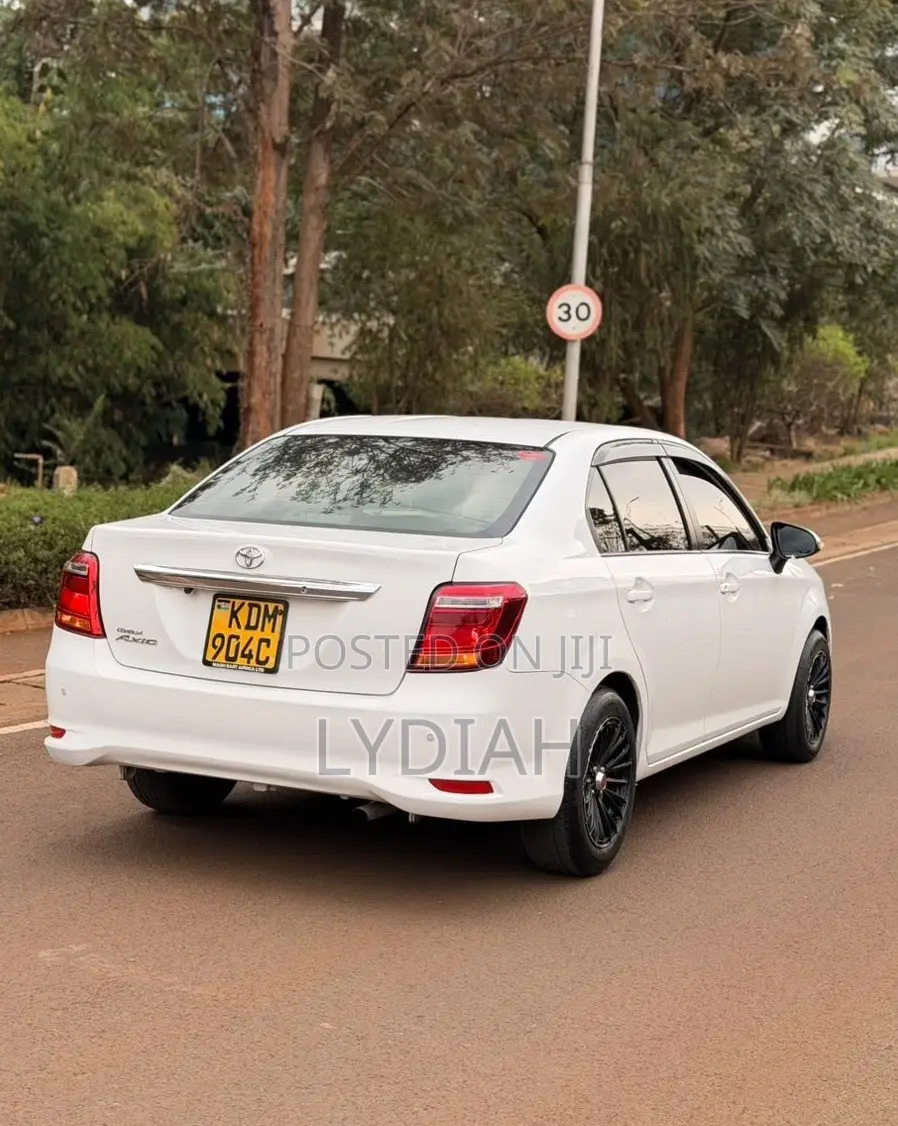 Toyota Axio 2014 White