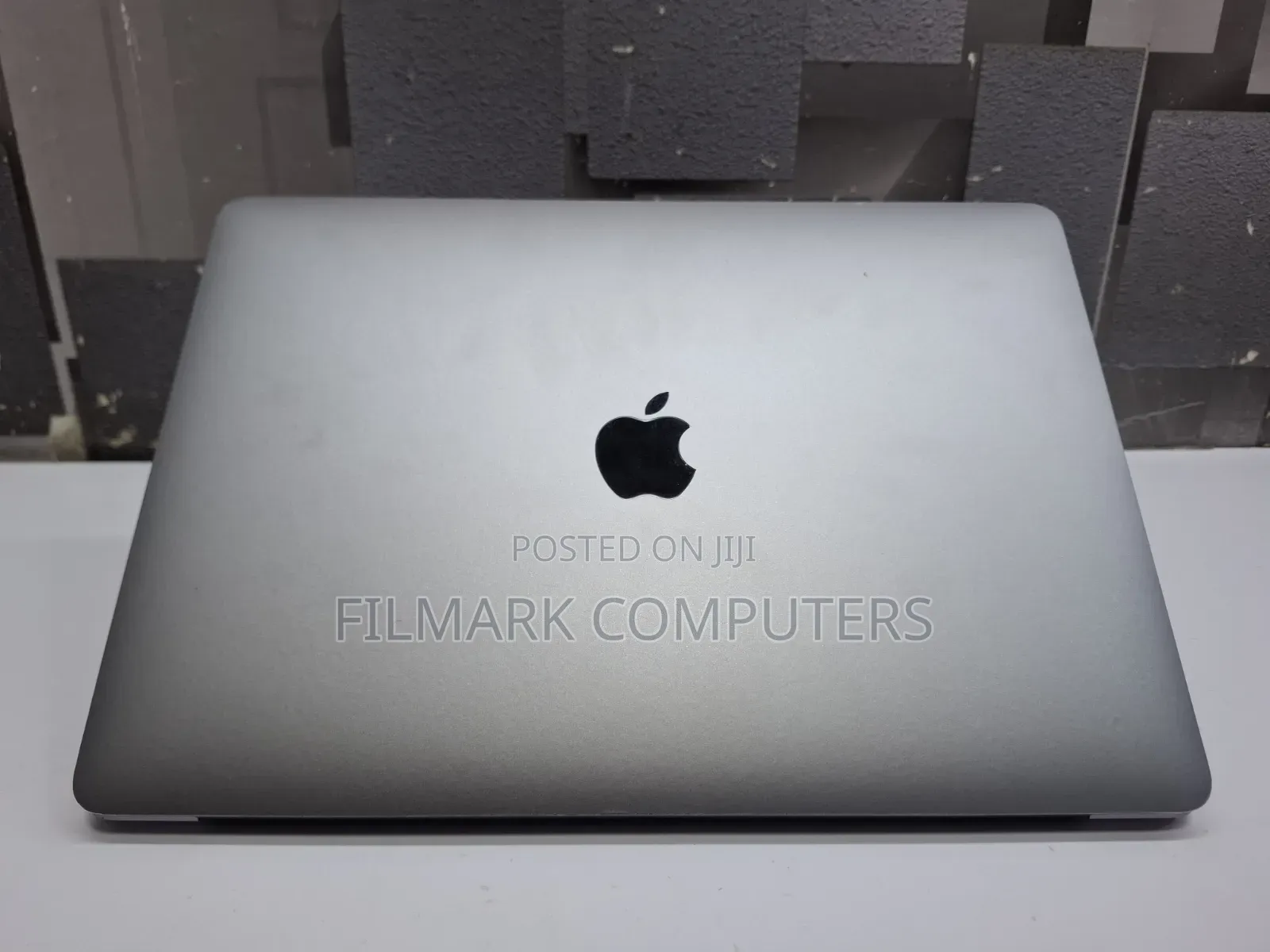 Laptop Apple MacBook Pro 2019 16GB Intel Core i7 SSD 512GB