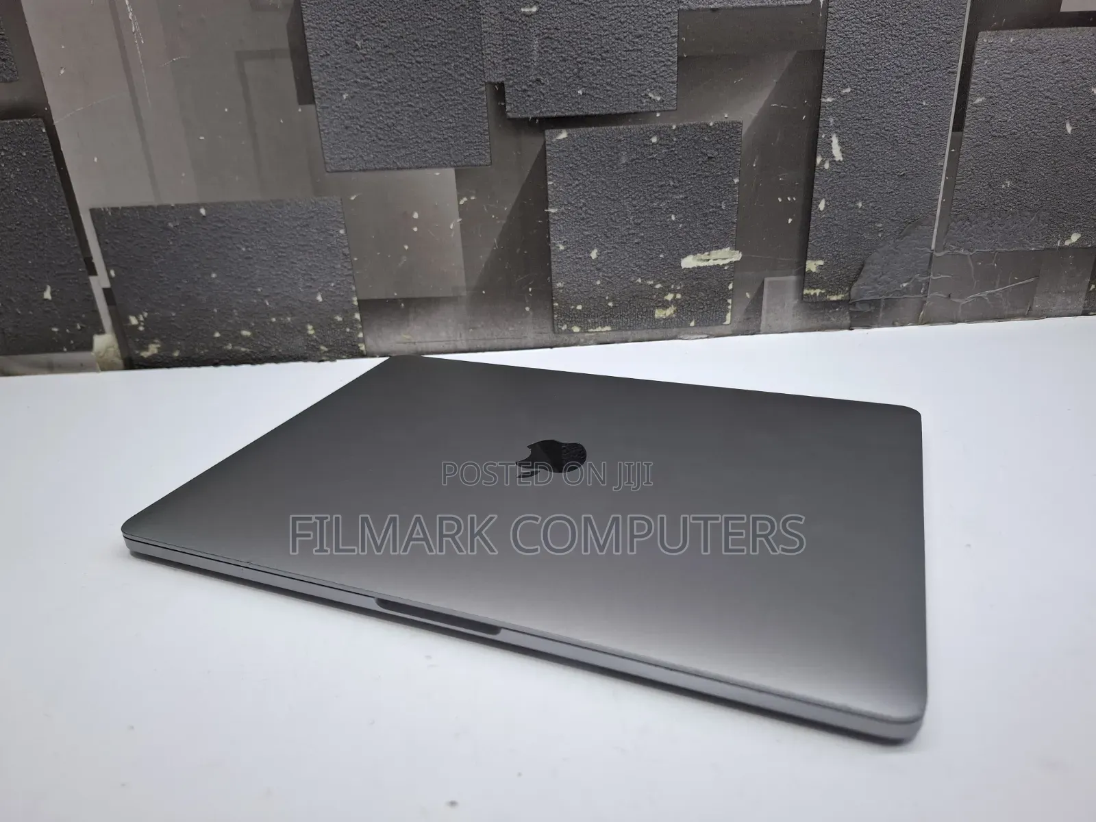 Laptop Apple MacBook Pro 2019 16GB Intel Core i7 SSD 512GB