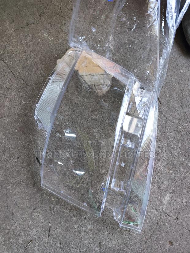Toyota Noah/Voxy Headlight Lens