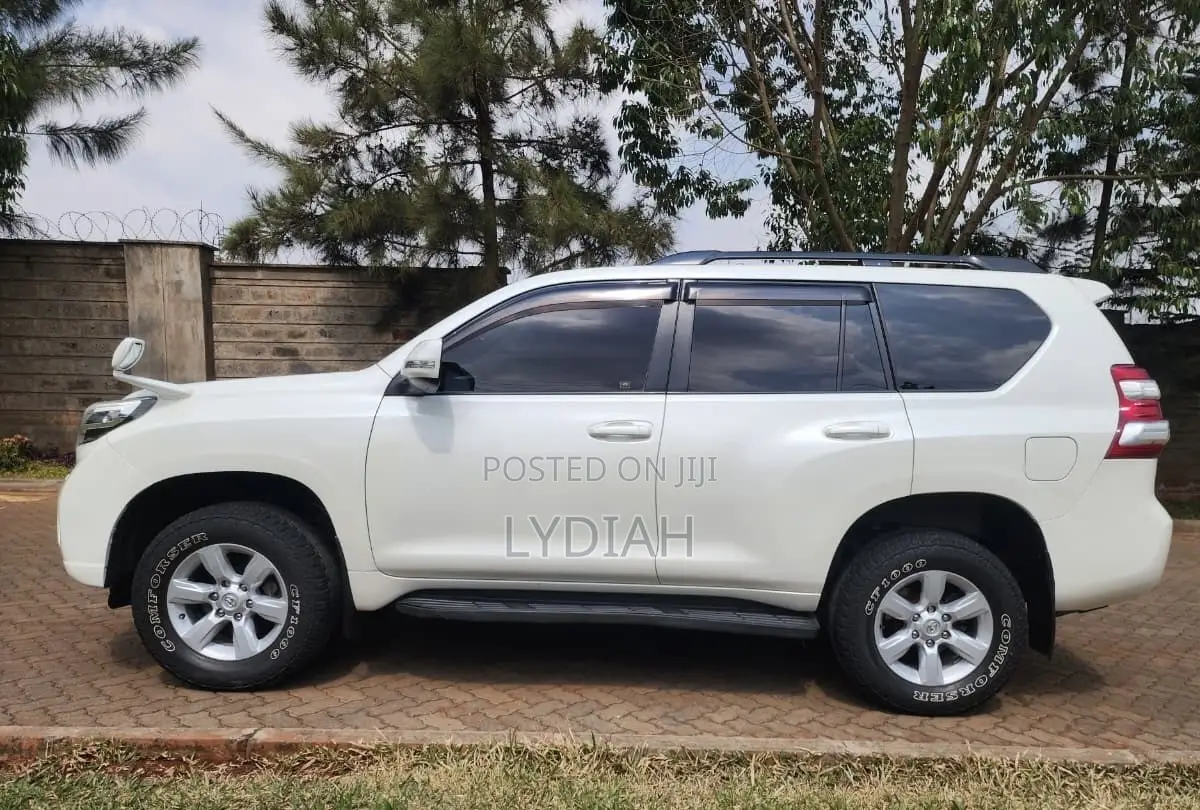 Toyota Land Cruiser Prado 2014 White