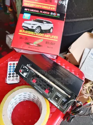 Stereo Power Amplifier for Boosting Audio Signals in Home/Car Systems