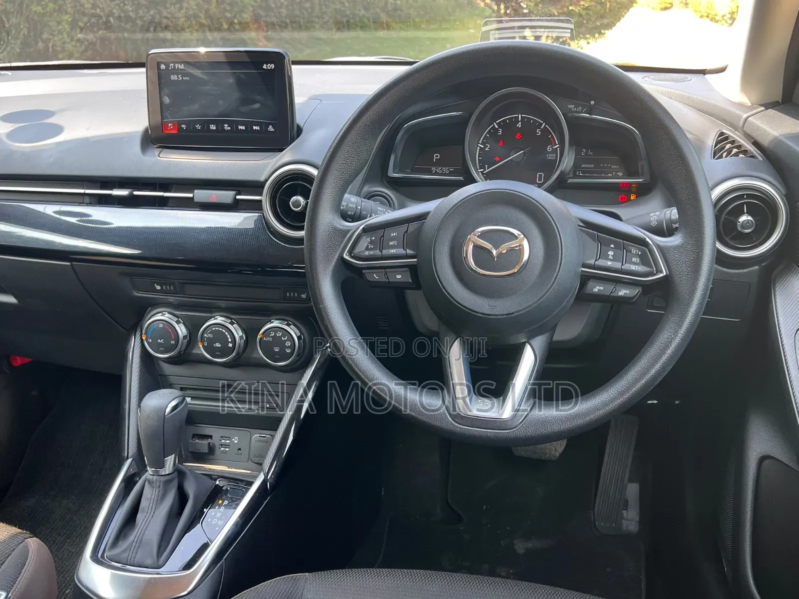 Mazda 2 2020 Brown