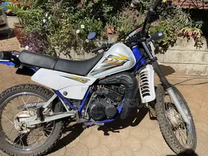 Yamaha DT125 2021 White