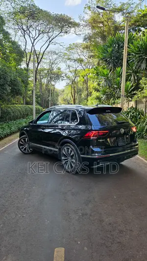 Volkswagen Tiguan 2.0T S AWD 4MOTION 2019 Black