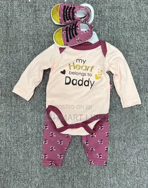 3-Piece Baby Clothing Set - Bodysuit, Trousers and Shoes