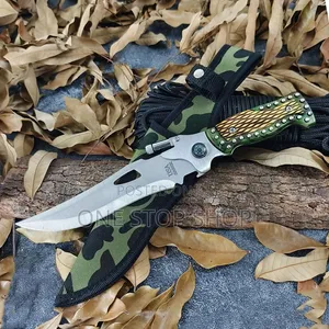 Serrated Stainlesssteel Green Textured Hande Outdoor Knife With Sheath