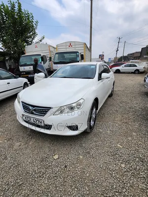 Toyota Mark X 2.5 AWD 2012 White