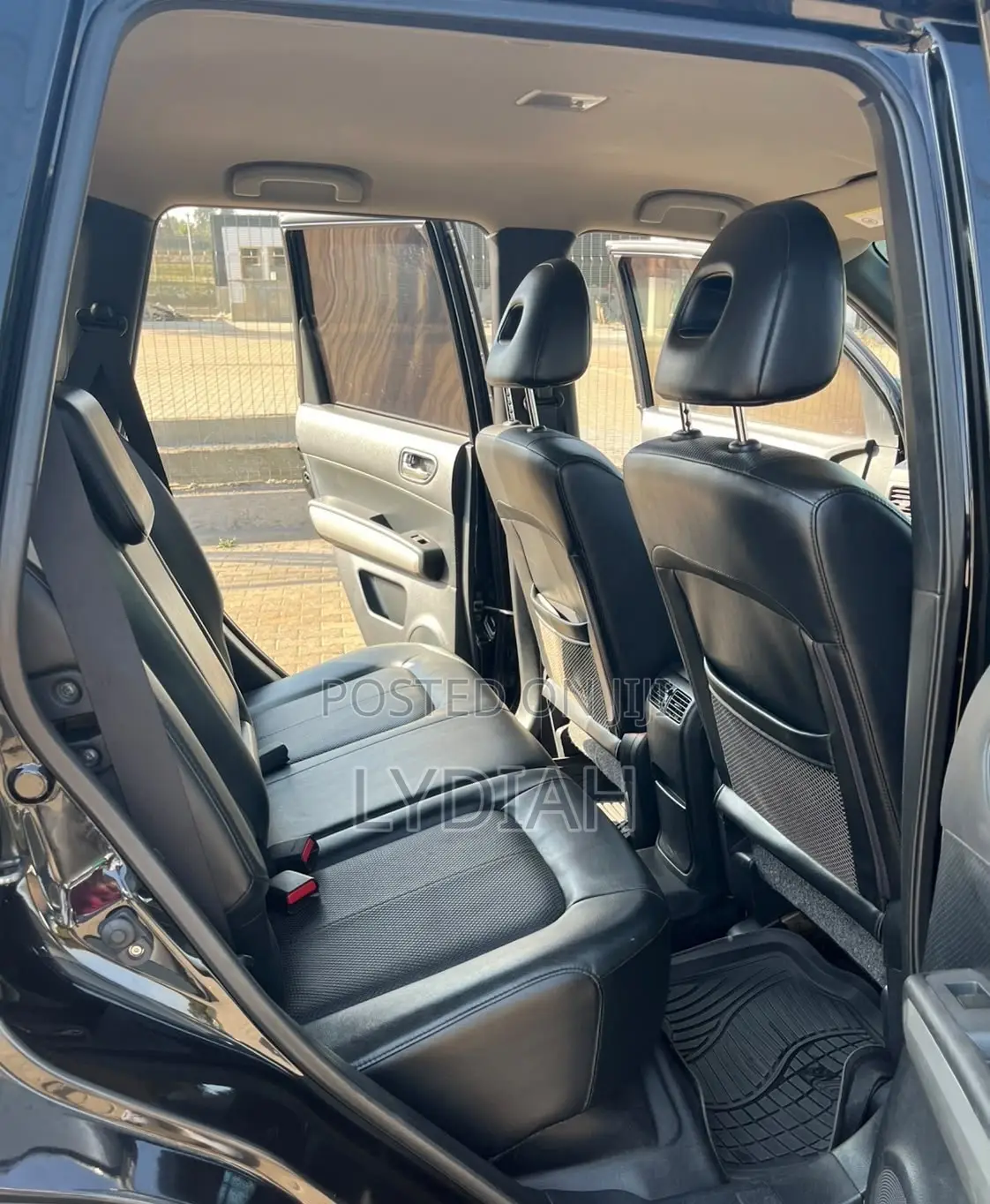 Nissan X-Trail 2010 Black