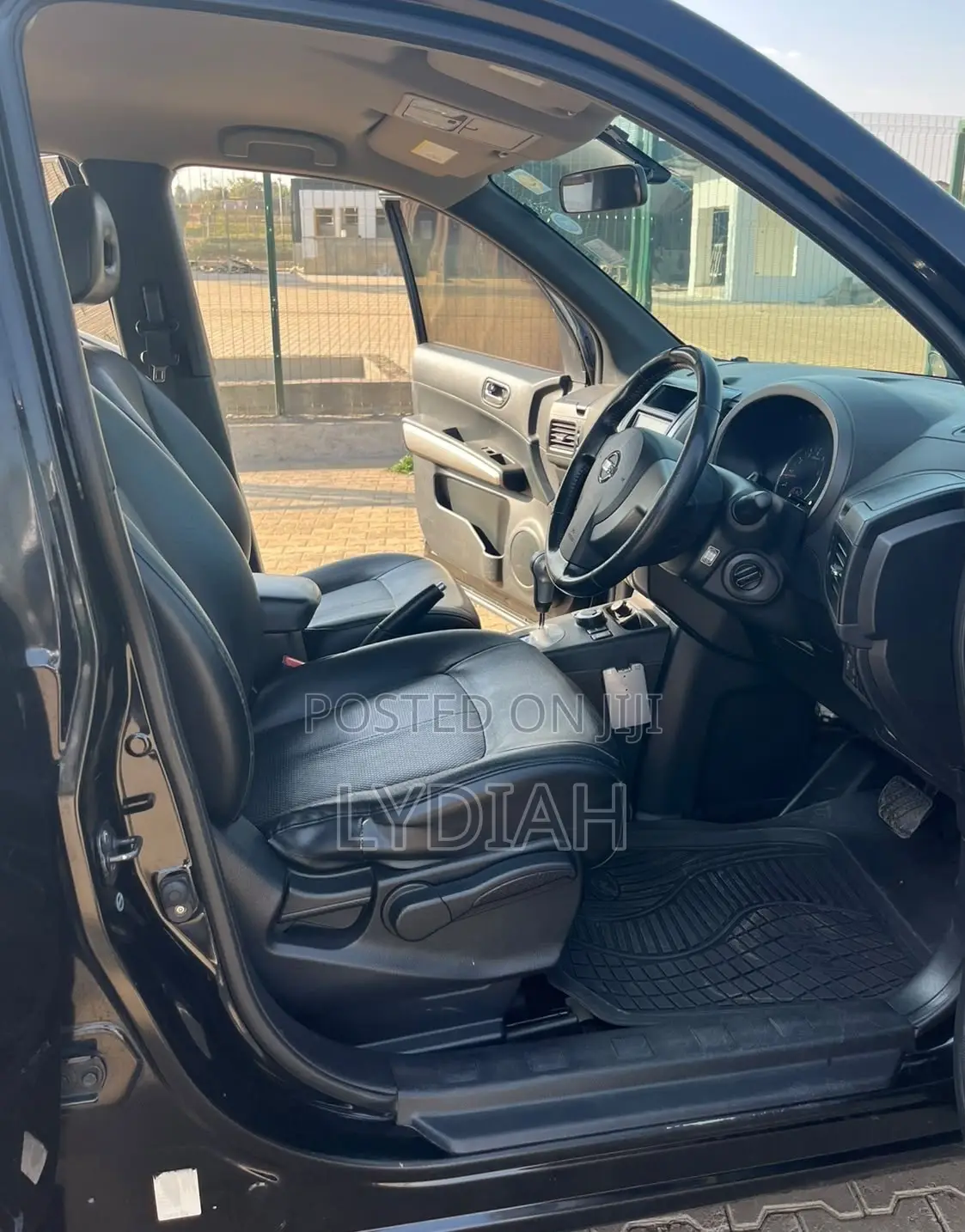 Nissan X-Trail 2010 Black