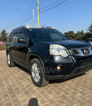 Nissan X-Trail 2010 Black