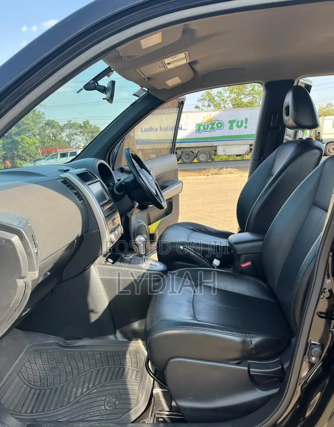 Nissan X-Trail 2010 Black