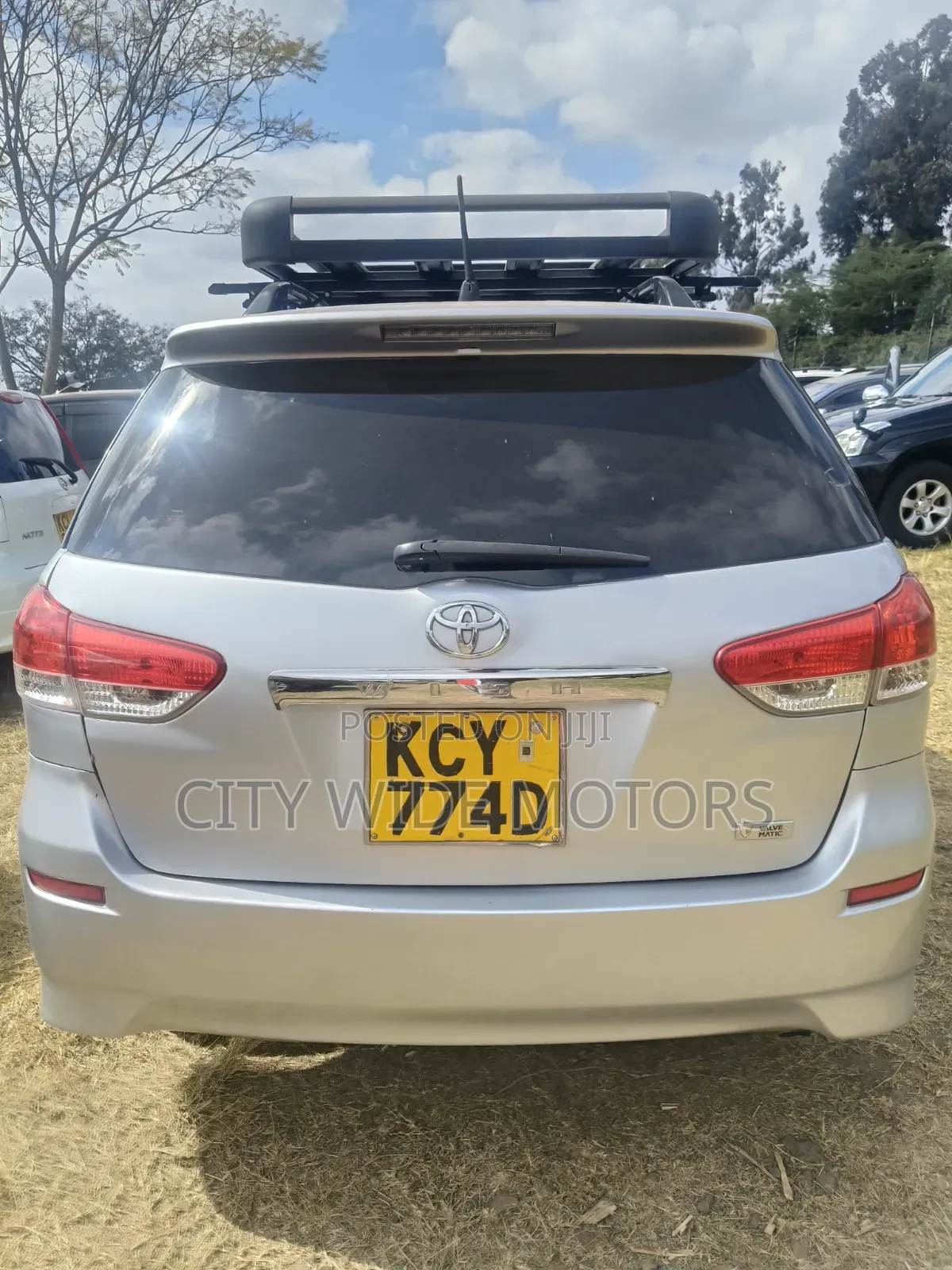 Toyota Wish 2012 Silver