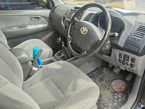 Toyota Hilux 2011 Black