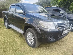 Toyota Hilux 2011 Black