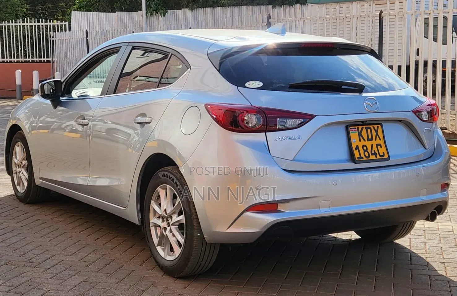 Mazda Axela 2018 Silver