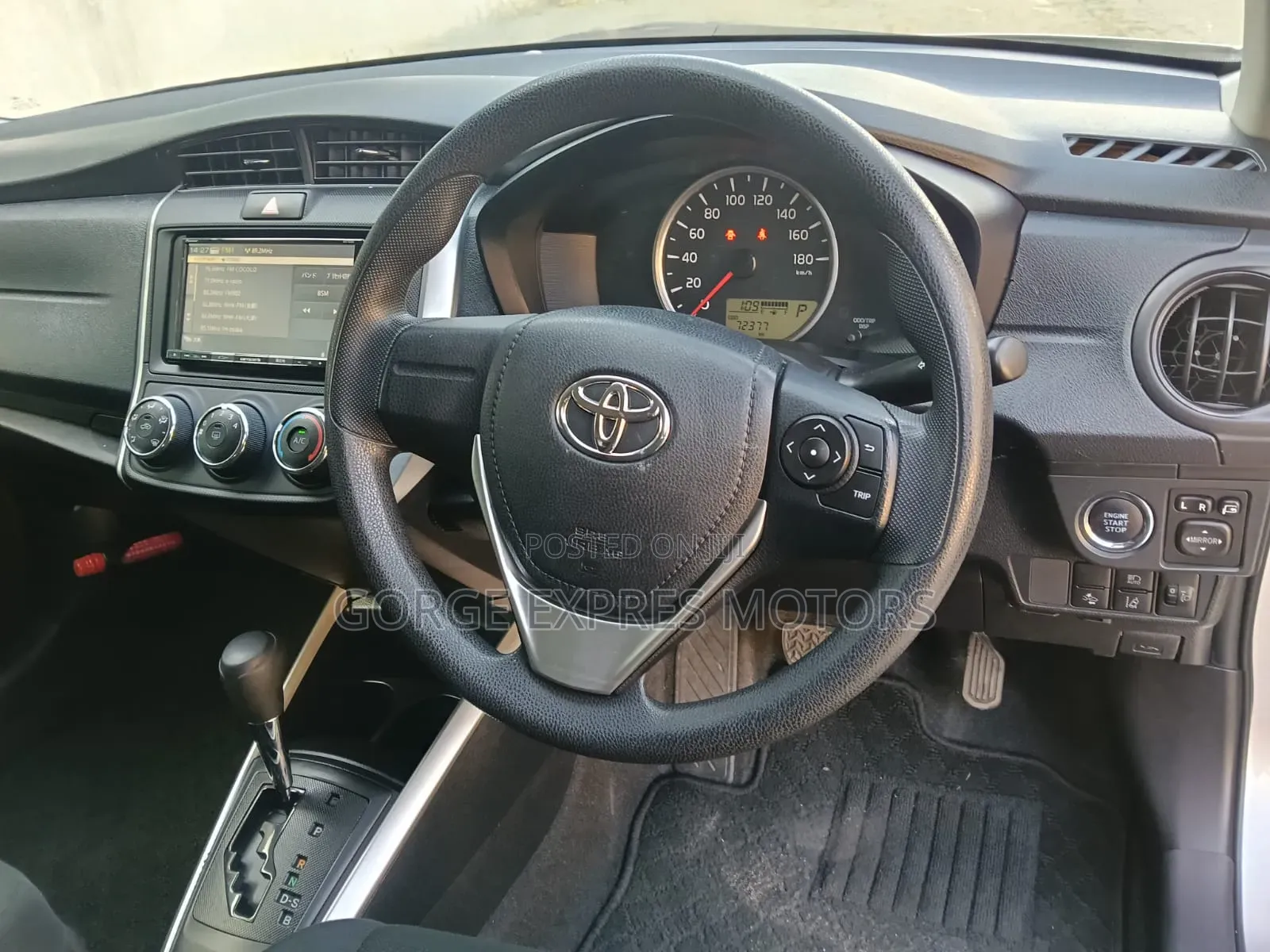 Toyota Corolla Fielder 2020 Silver