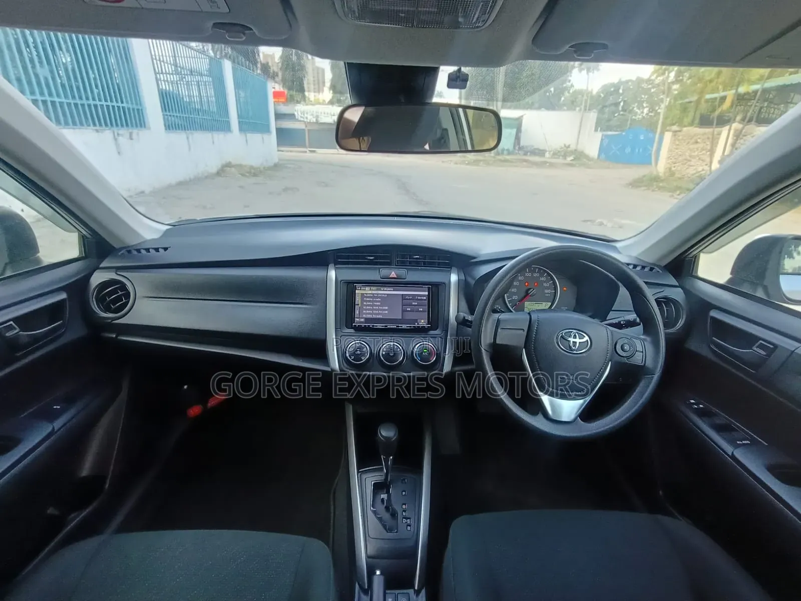 Toyota Corolla Fielder 2020 Silver