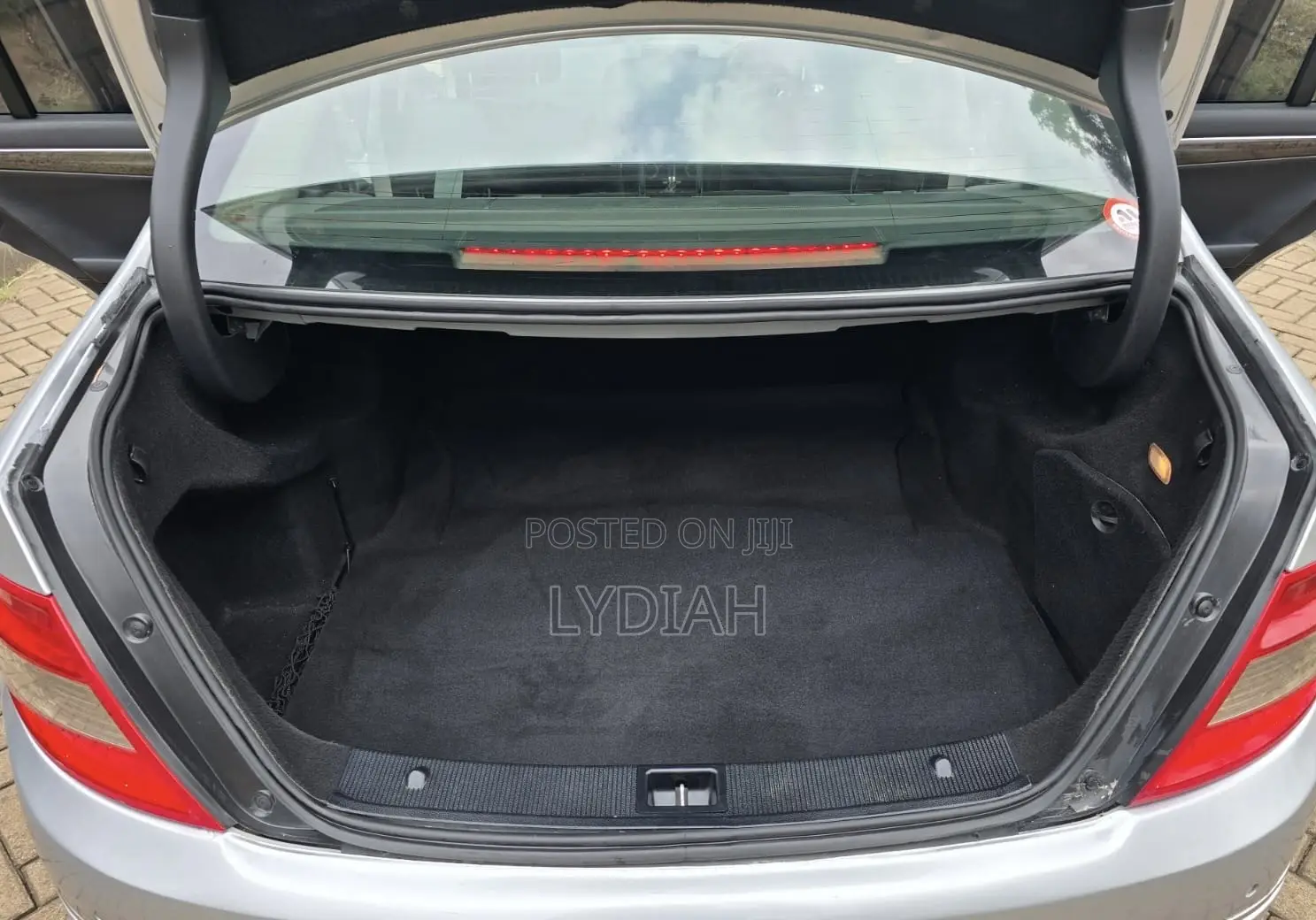 Mercedes-Benz C200 2012 Silver