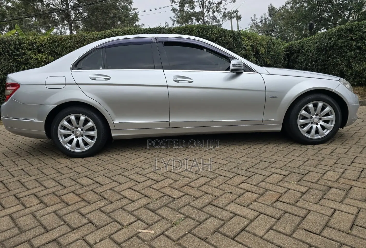 Mercedes-Benz C200 2012 Silver
