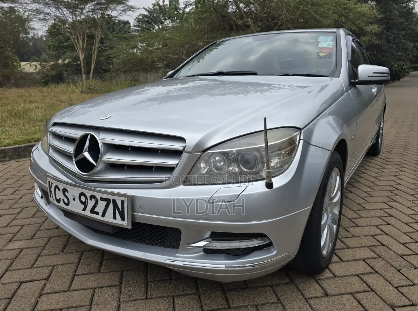 Mercedes-Benz C200 2012 Silver