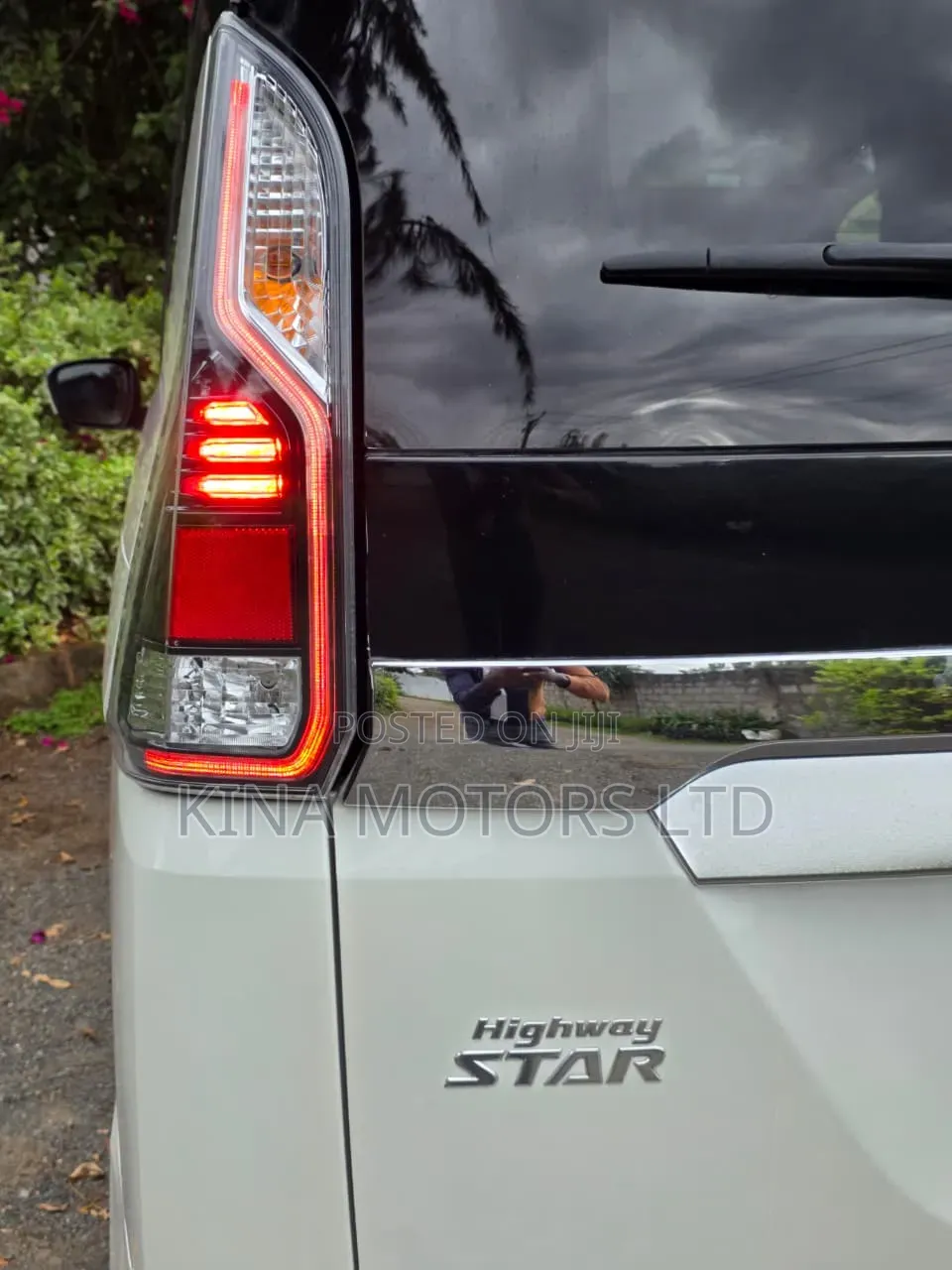 Nissan Serena 2019 Pearl