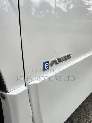 Nissan Serena 2019 Pearl
