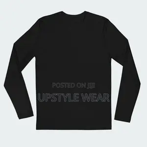 Black Long-Sleeved Tshirt