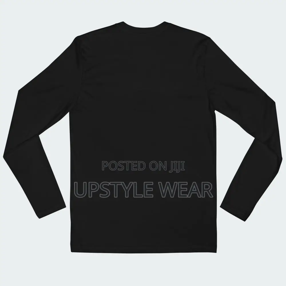Black Long-Sleeved Tshirt