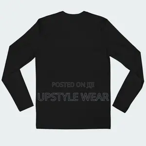 Black Long-Sleeved Tshirt