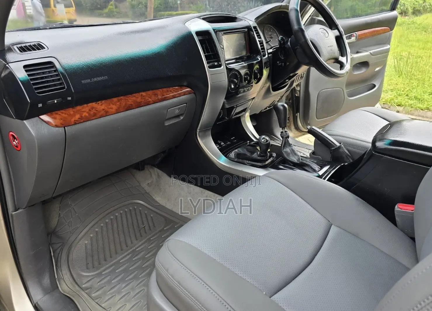 Toyota Land Cruiser Prado 2005 Gold