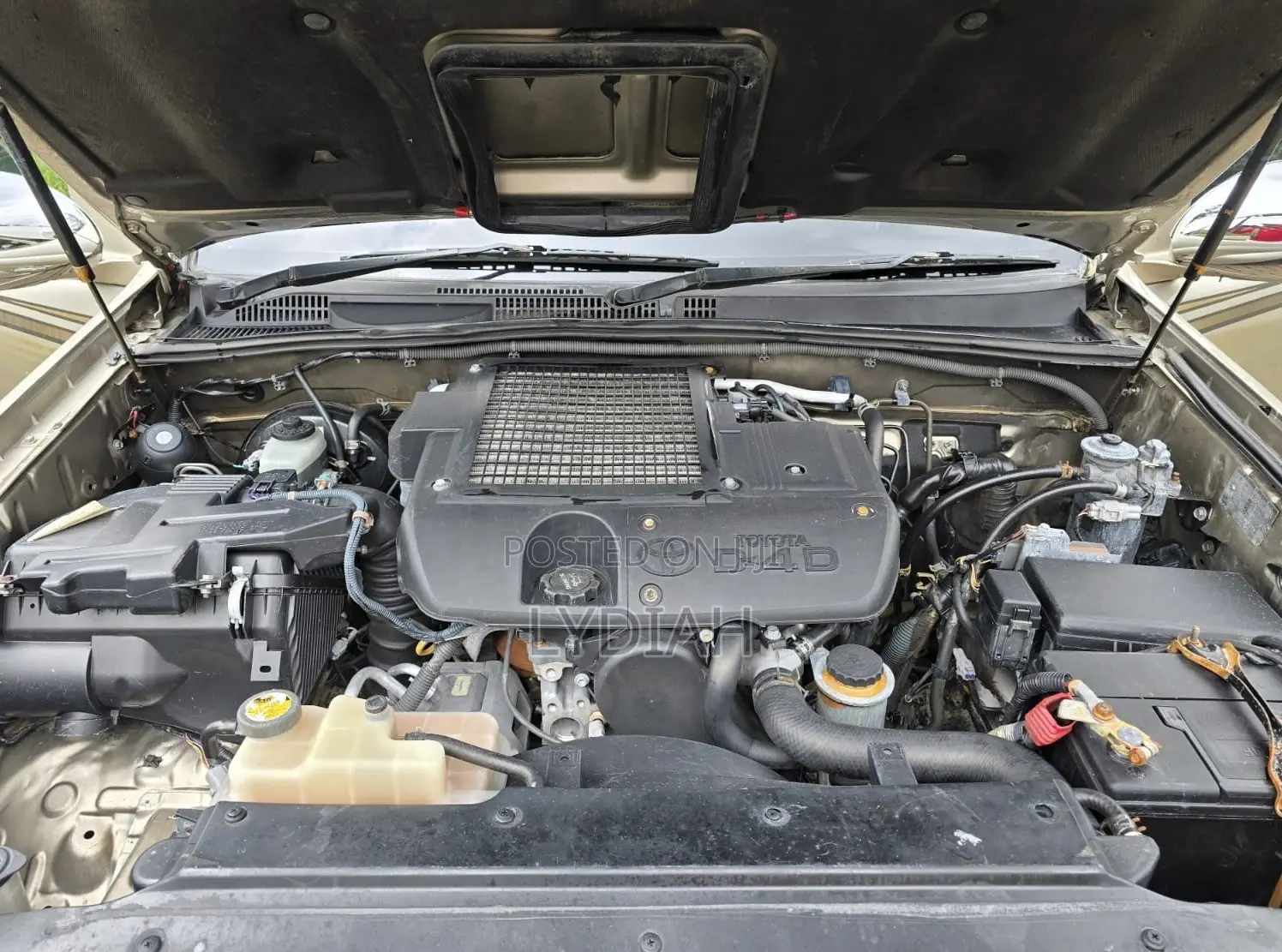 Toyota Land Cruiser Prado 2005 Gold