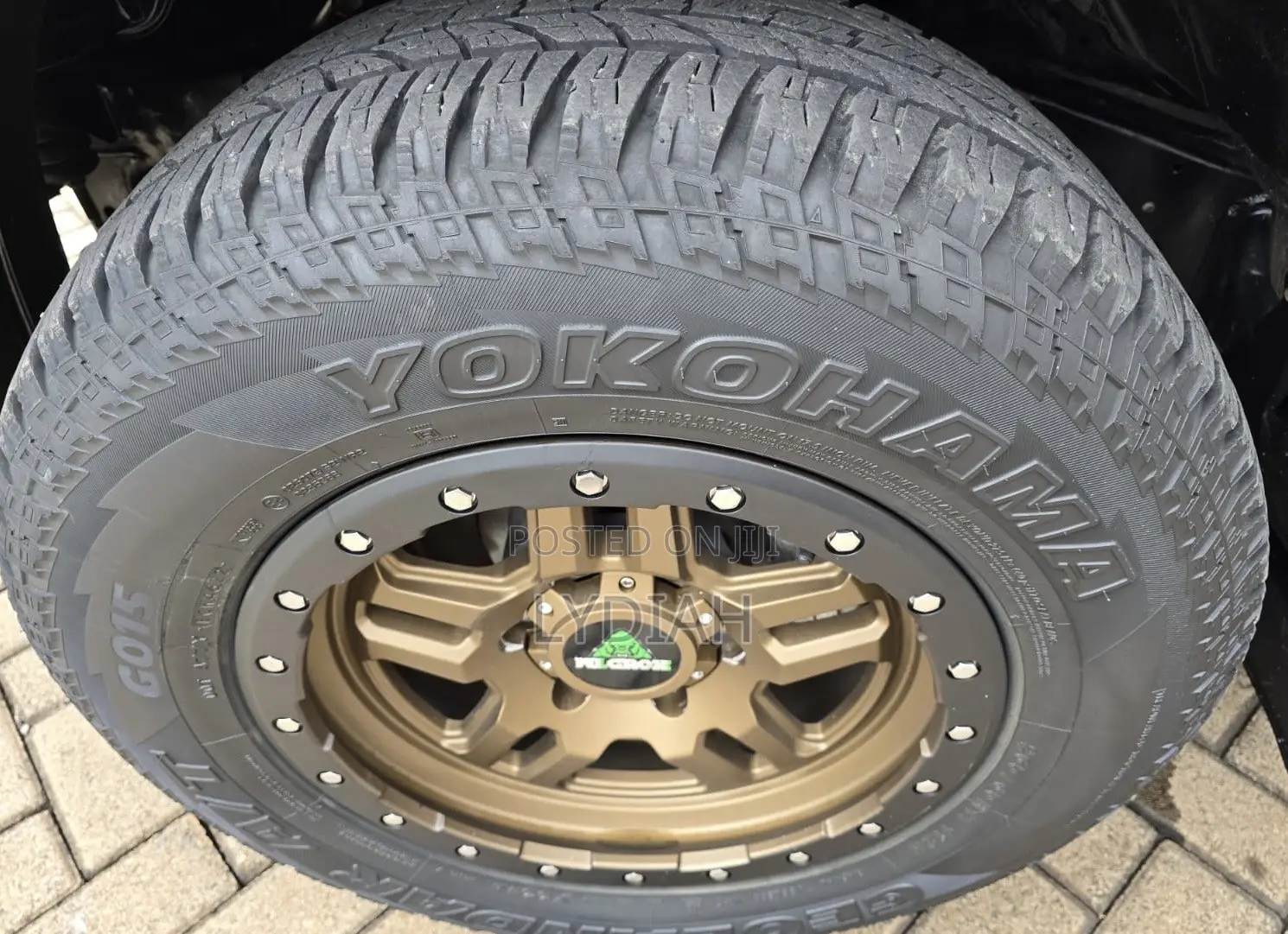 Toyota Land Cruiser Prado 2005 Gold