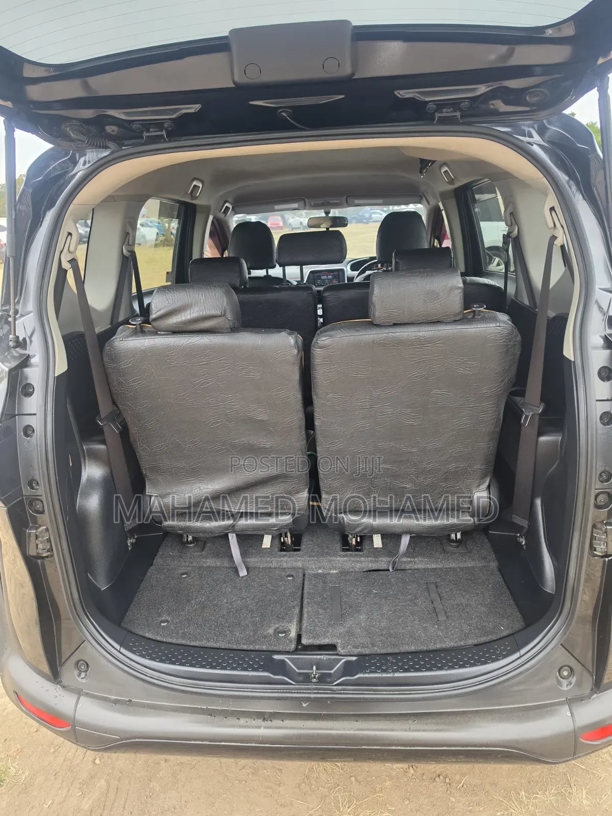 Toyota Sienta 2016 Black